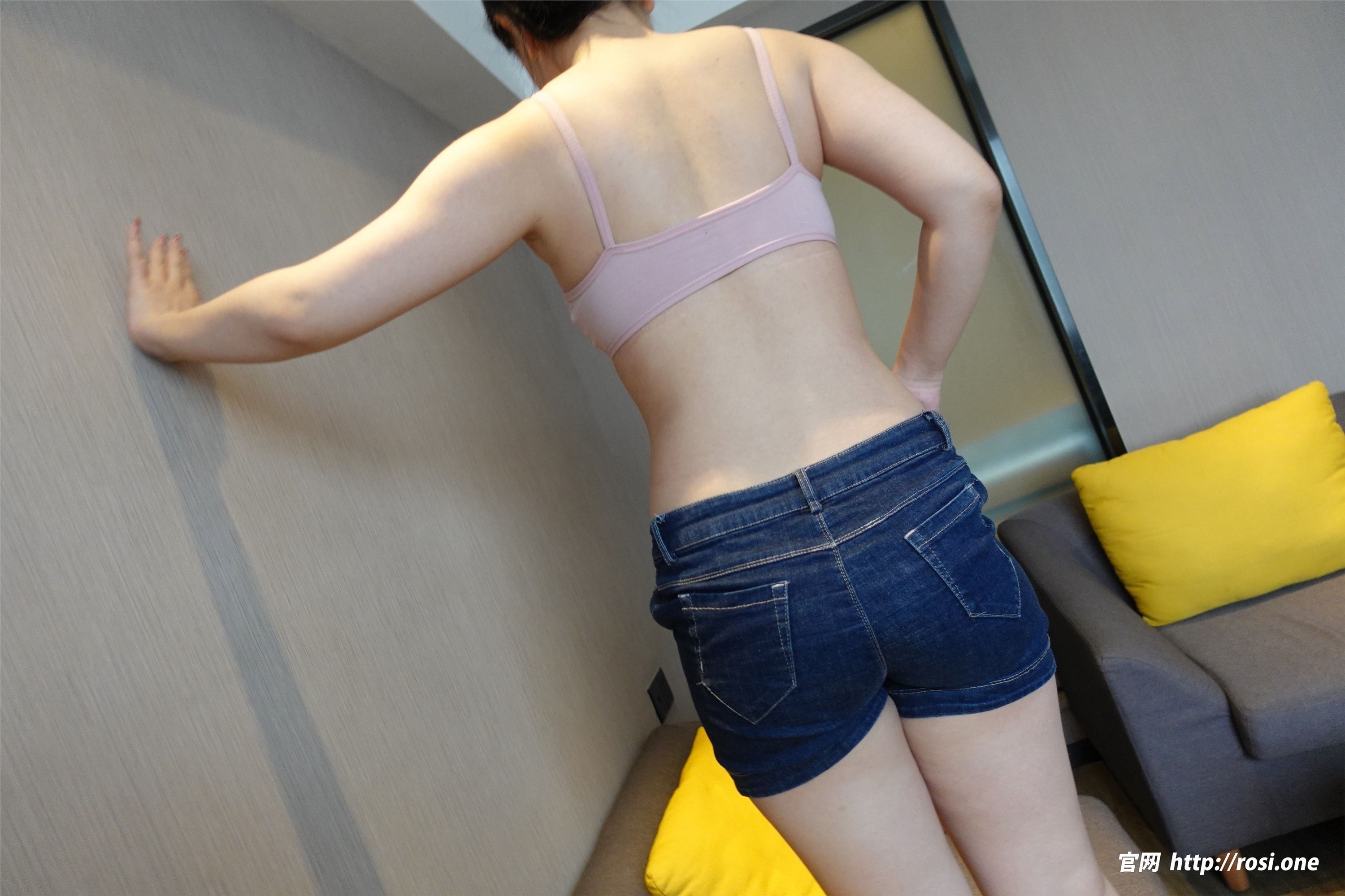 ROSI写真 2022.08.10 NO.3901